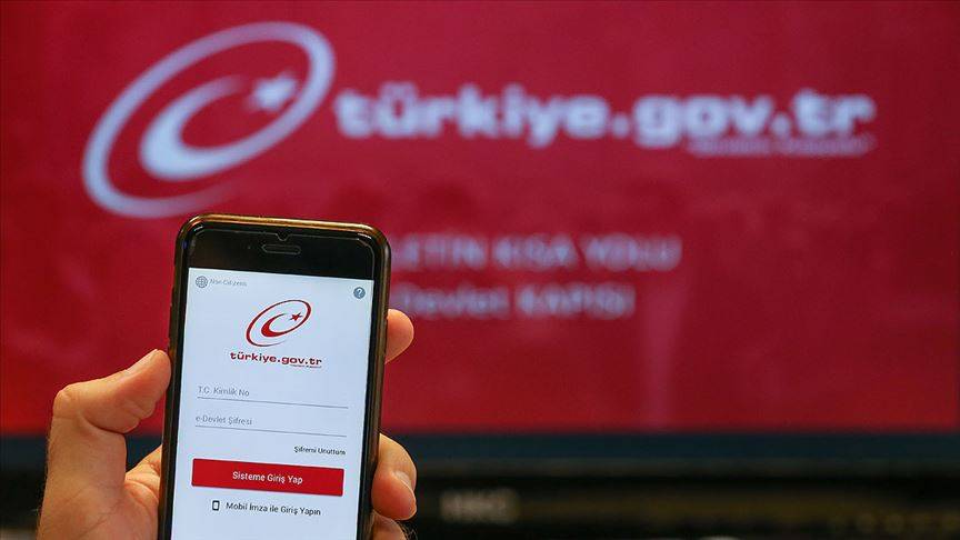 e-Devlet’e gelen 4 yeni özellik hayatınızı kolaylaştıracak! Borç sorgulama ve daha fazlası açıldı 1